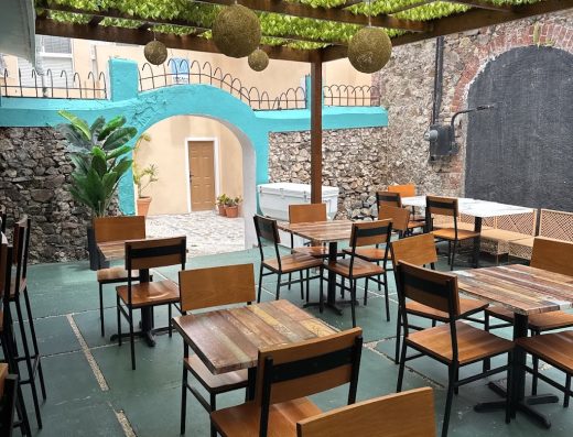 Veranda Escape Bar & Restaurant